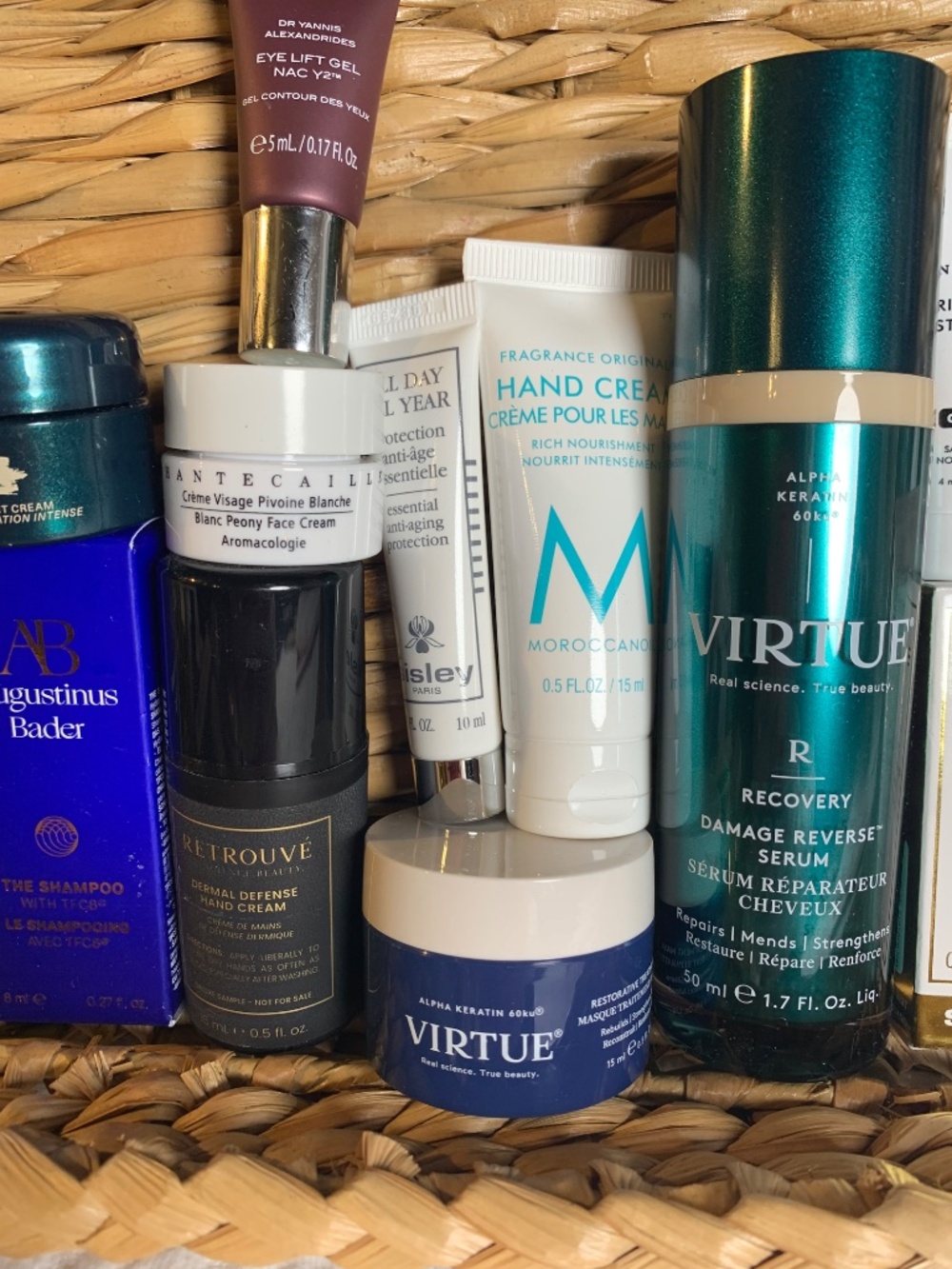UPSCALE-beauty bundle-bridesmaids, gift bags, Moroccan oil,virtue, La MER, NEW - Picture 6 of 11